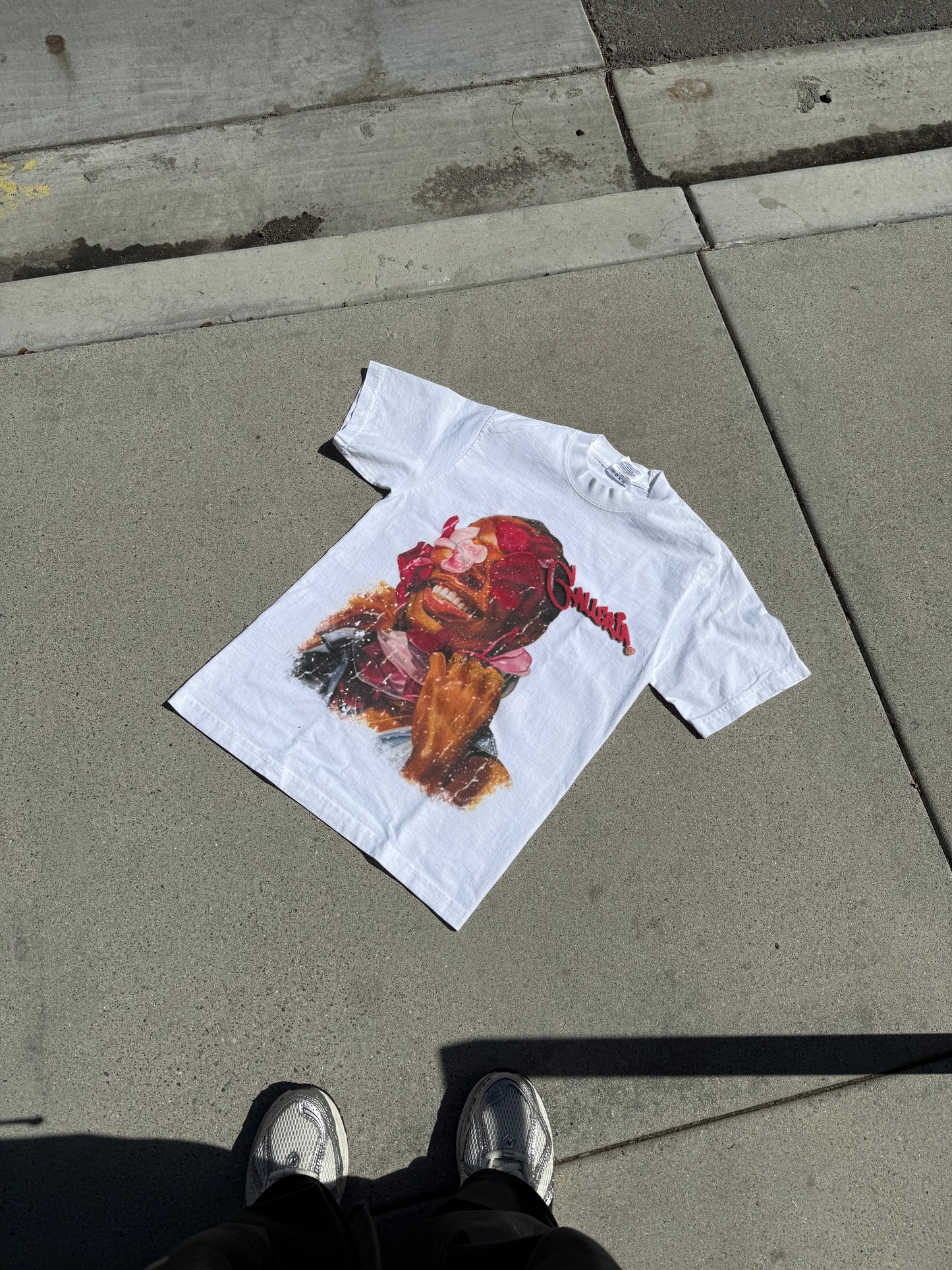 “Galleria Gail” 7.oz Tee